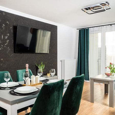 Capital Apartments Красков Екстериор снимка