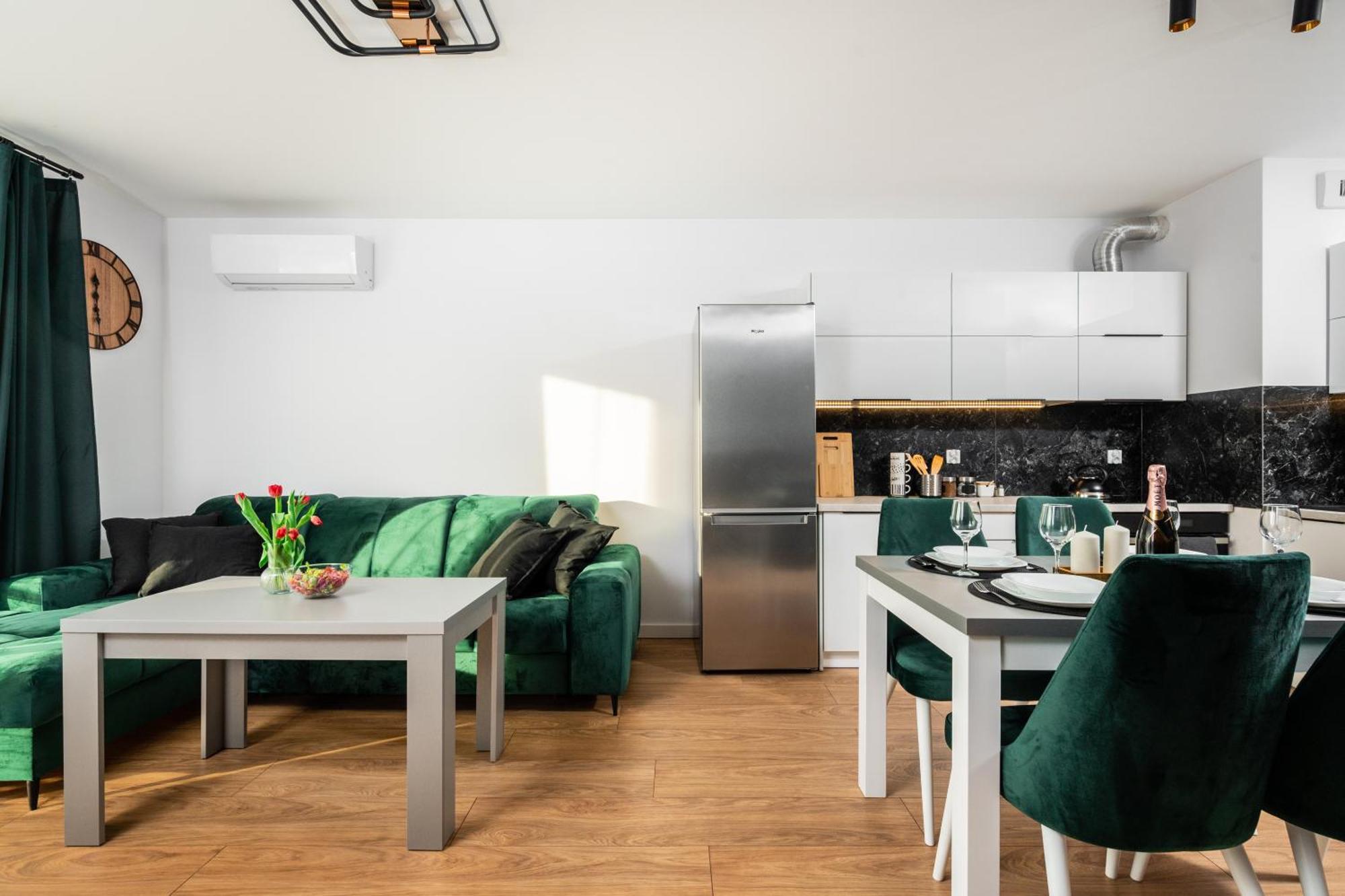 Capital Apartments Красков Екстериор снимка