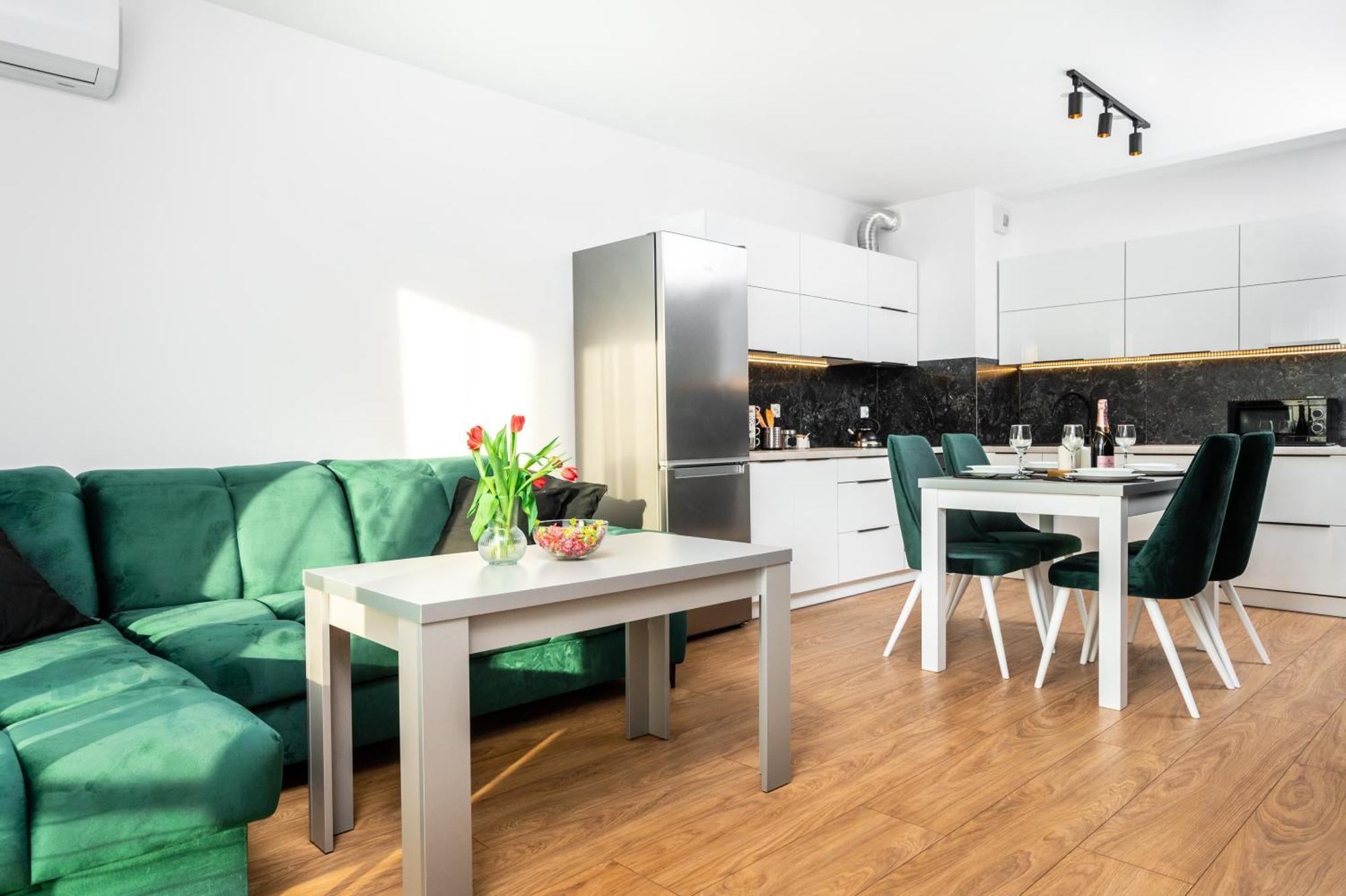 Capital Apartments Красков Екстериор снимка